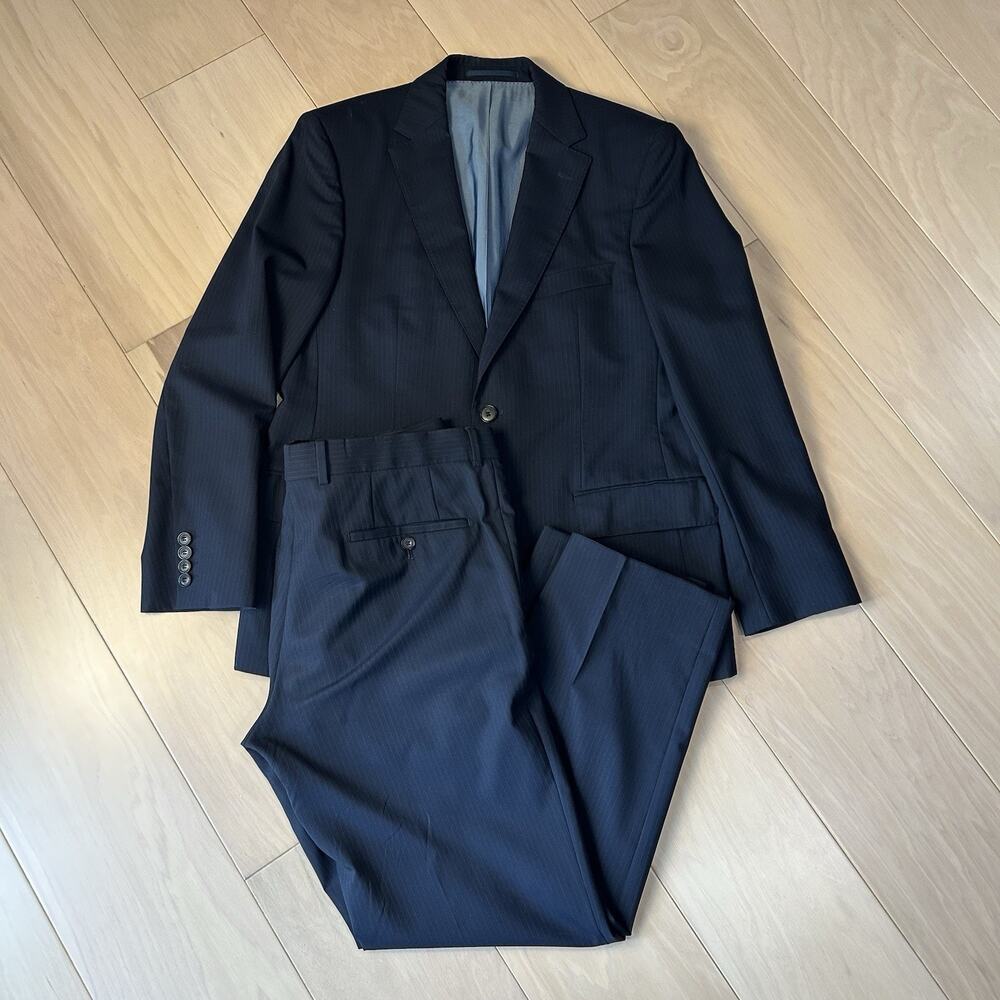 Hugo Boss Black Super 120 Suit - 2 Piece Men’s 38 E